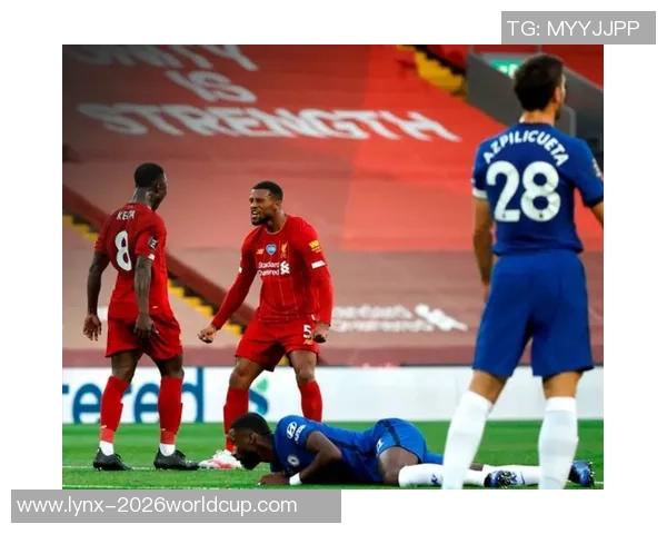 曼联争四大考就在12月！路程翻倍成败在此一举，检测两大主力体能